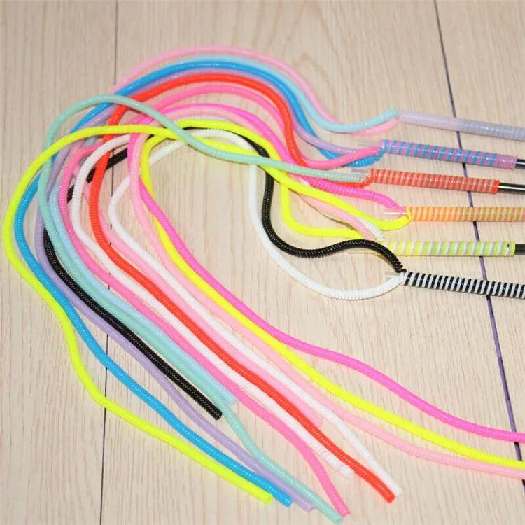 100 шт./лот одноцветное Цвет ТПУ Спираль USB Зарядное устройство кабель протектор Wrap намотки кабеля для зарядки Кабели Организатор, длина 60 см