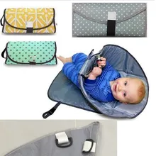 Portable Clean Hands Changing Pad 3 in 1 Baby Diaper Changing Station Waterproof Baby Cover Mat Folding Diaper Bag Diaper Clutch