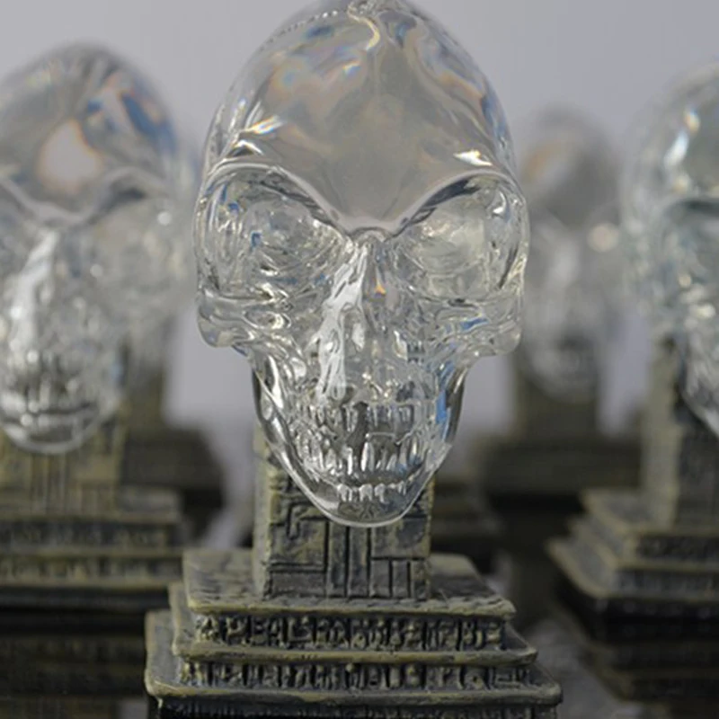 

Metal Skull Statue Collectible Action Figure Model Toys Statuette Skull Sculpture Gifts For Men