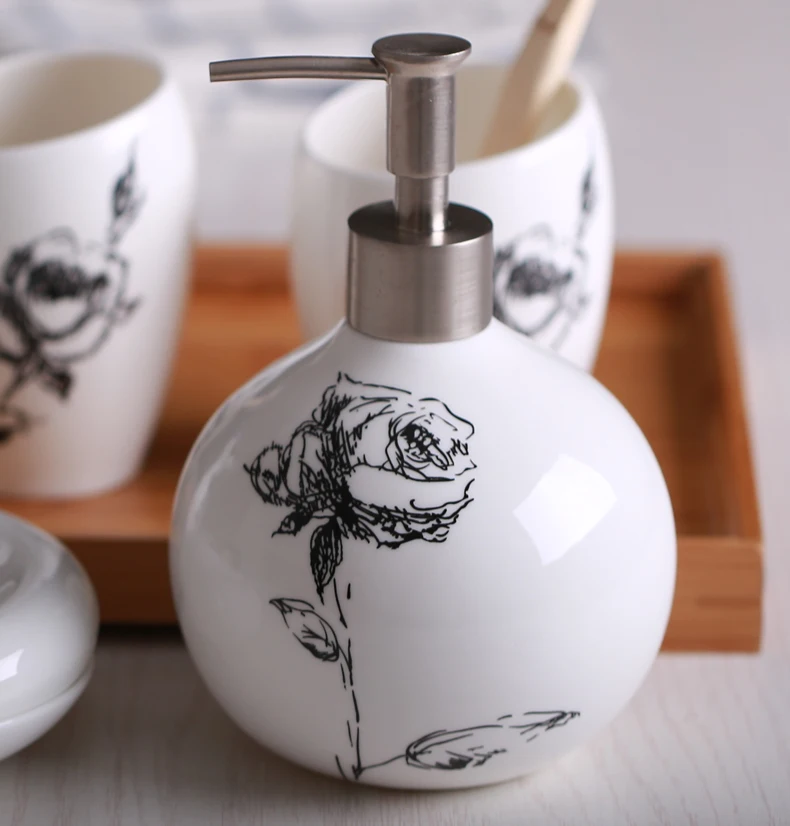 Bone Porcelain Hand Washing Fluid Bottle Bath Fluid Bottle Handmade Shampoo Packing in Household Bathroom Bone Porcelain Hand Washing Fluid Bottle Bath Fluid Bottle Handmade Shampoo Packing in Household Bathroom