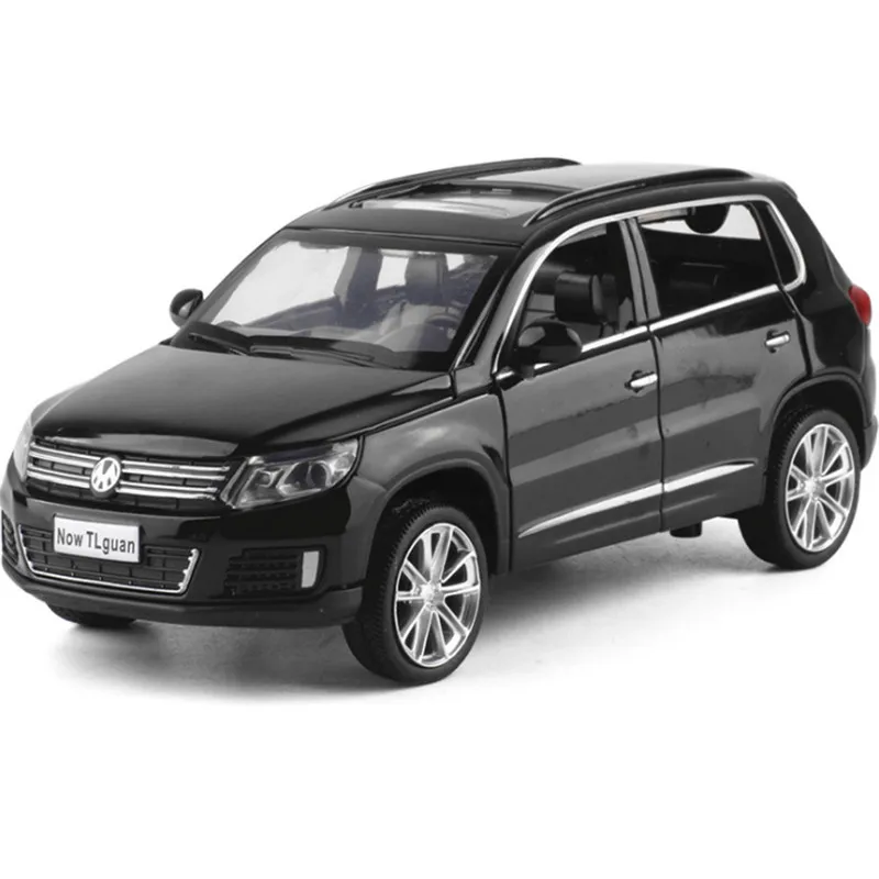 Goede Tiguan SUV Legering Trek Speelgoed Auto Model Hoge simulatie 132 Muzikale Knipperende Zes Open De Deuren Diecast Metalen Voor kinderen Speelgoed