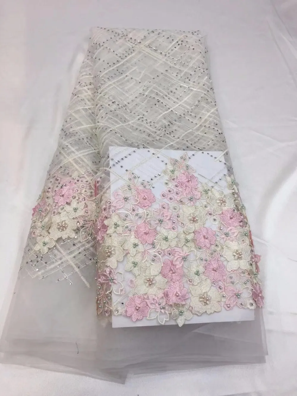 

Nigerian lace fabrics for wedding 2018 african lace fabrics soft and comfortable dress lace fabric 4 colors available