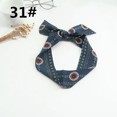 Fashion-Women-Small-Print-Silk-Scarf-Letter-Plaid-Striped-Headwear-Handle-Bag-Ribbon-Brand-Scarves-Wholesale.jpg_640x640 (31)