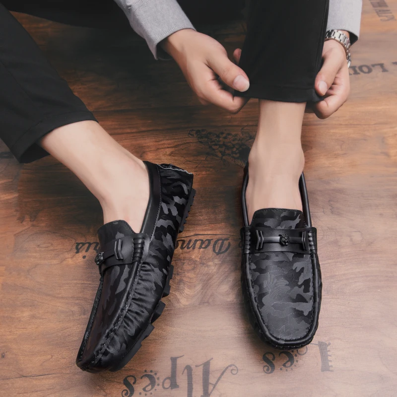 

Causal Men Shoes Slip-On Spring and Autumn Split Leather Flats Handmade Loafers Fashion Causal Shoes 5