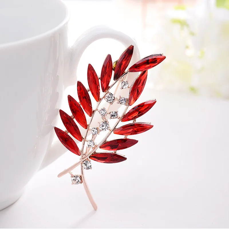 

Colorful Crystal Stone Rhinestone Inlaid Twin Leaves Design Brooches Pin Gold Color Metal Brooch Pins Trendy Women Party Jewelry