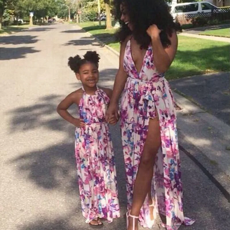 

2018 Mother Daughter Maxi Dresses Mom and Daughter Backless Halter Dress Clothes Wedding Dress for Mommy and Me Family Clothes