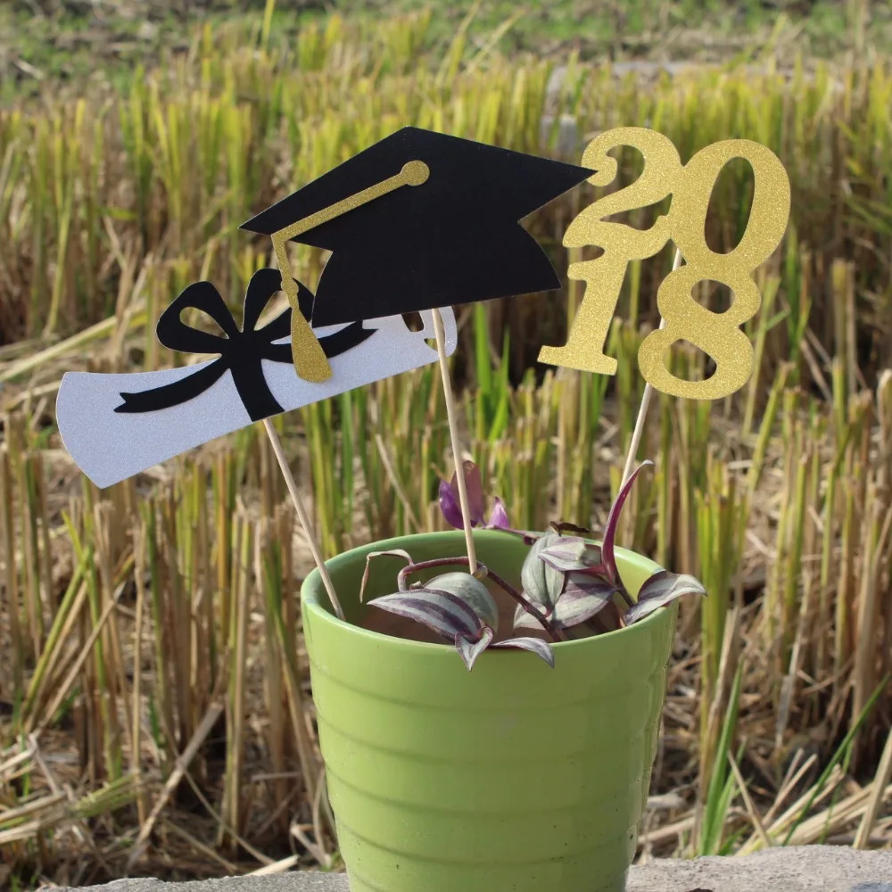 Graduation Favors FavorOnline offers a hand picked selection of Graduation Favors. Great Service · Rush Orders · Exclusive Collection · Vanilla Scented/10 (1, reviews).