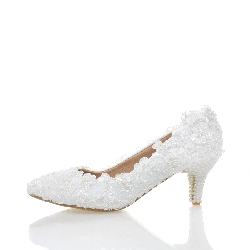 sapato branco noiva salto baixo