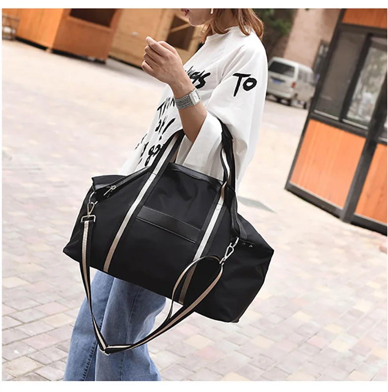 2 Crossbody bags