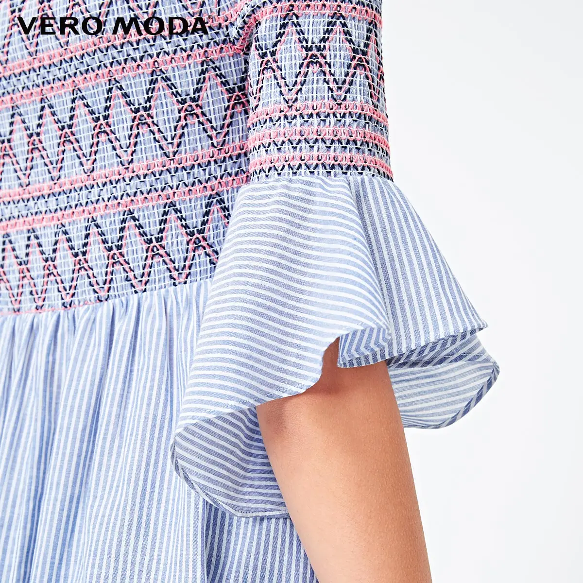 Vero Moda Полосатое платье с открытыми плечами и расклешенными рукавами | 31836Z518