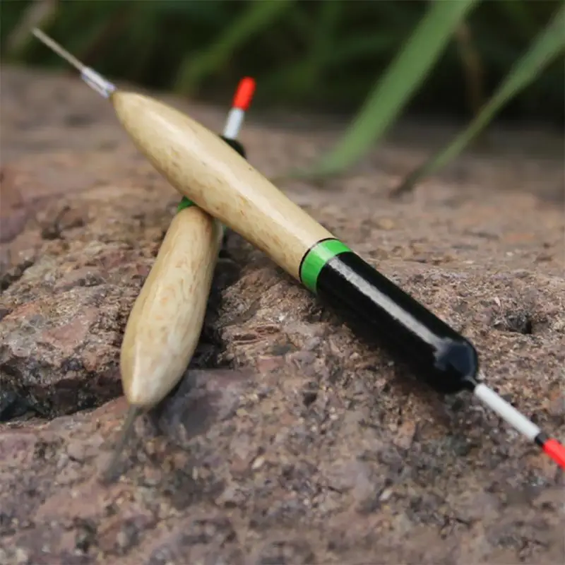 

2pcs 2g High quality Fishing Fish Floats Bobbers Set Paulownia Wood Fishing Tackle Tools