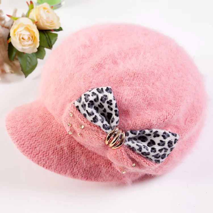 Осенне-зимние леопардовые зимние шапки с бантом для женщин Gorros, женская утепленная плюшевая вязаная шапка с коротким козырьком из искусственного кроличьего меха