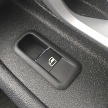 

FaroeChi Chrome Electric Power Window Control Button Switch For VW for Skoda Fabia Octavia Superb Red Light 5J0959855