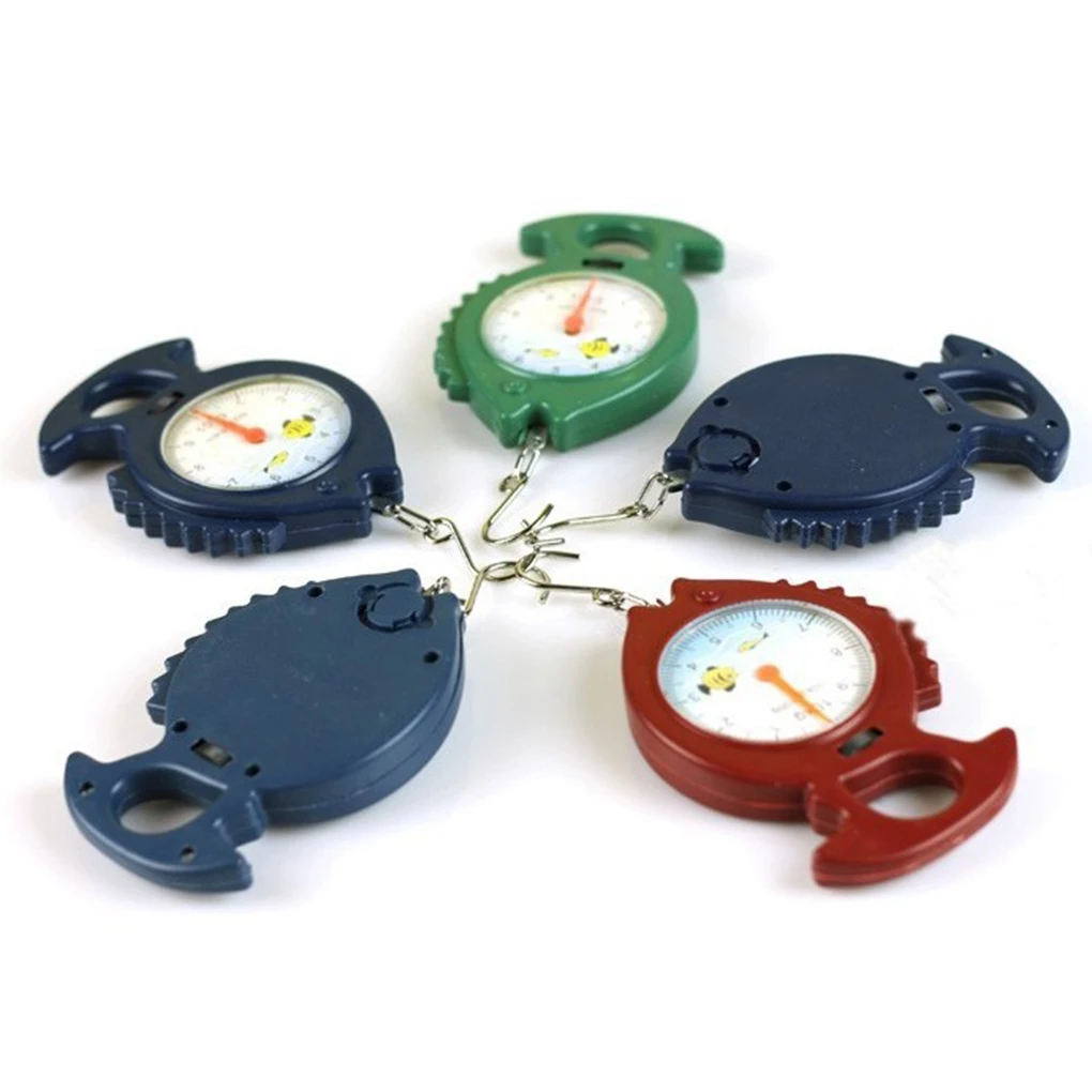 

1pcs Fish Shape Weighing Hanging Scale Household Luggage 10kg Handheld Numeral Pointer Spring Balance Scale Random Color