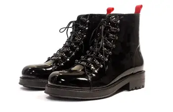 

Oil cow leather double row horse buckle round head men boots street pure black simple thick-soled Martins boots