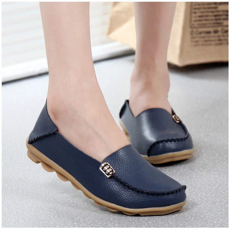

2019 Fashion Genuine Leather Women Flats Shoes Female Driving Shoes Women Loafers 16 Color Moccasin Women Shoes Oxford Footwear