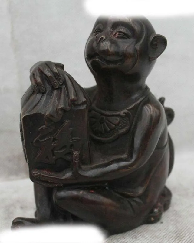 

5"Chinese Feng Shui Copper Fu Zodiac Year Monkey Hand Present Statue Sculpture