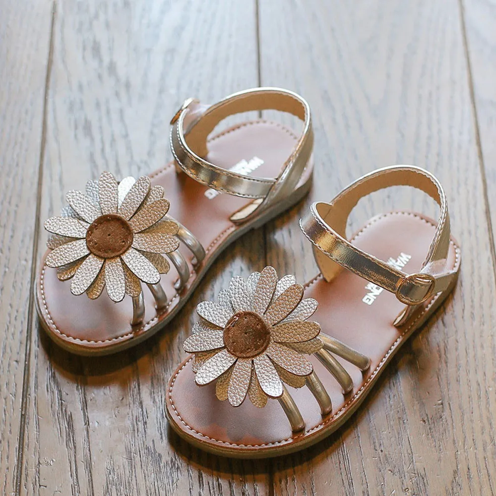 Цветочная обувь для принцессы сандалии в римском стиле сандалии для маленьких девочек золотого и серебряного цвета обувь принцессы для девочек# D1