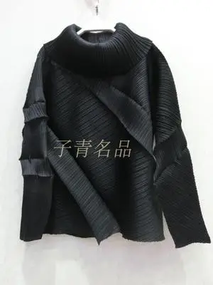 

FREE SHIPPING Miyake fold round basin show unique inclined folding pure color long sleeve T-shirt IN STOCK