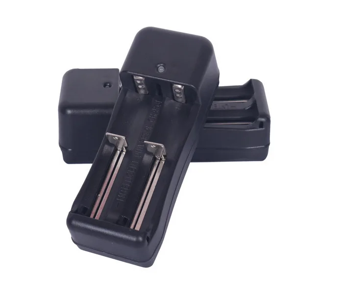 

18650 Ajustable Universal Dual Battery Charger Charging For 3.7V 18650 16340 14500 Li-ion Rechargeable Battery