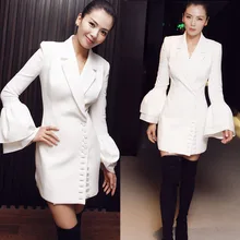 Белый пиджак Для женщин Краткое кнопки Зубчатый воротник рукав «фонарик» блейзеры Для женщин один-Костюм из нескольких предметов с платьем, куртки верхняя одежда S10
