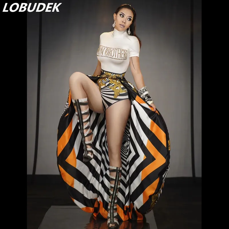 

Women Modern Dance Costume Crystals White Shorts Sleeve Bodysuit Shawl Dance Outfit Sexy Bar Nightclub Performance Stage Wear