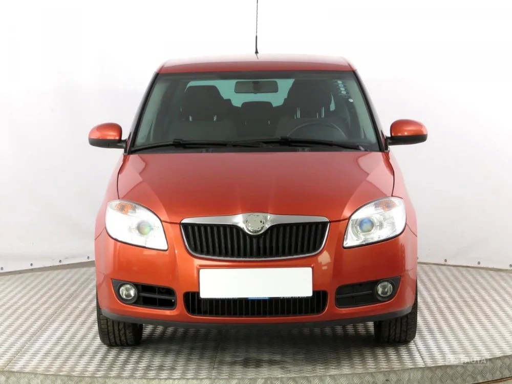 f_77311_skoda_fabia_2