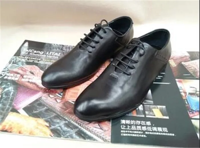 Бизнес на шнуровке мужские туфли Увеличение Мода ручной работы с острым носком личности туфли дерби мужские туфли