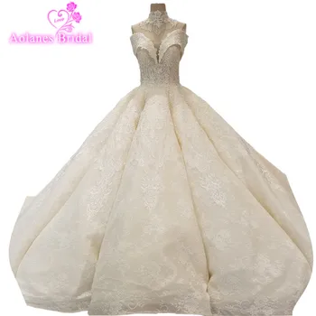 

2018 New Champagne Lace Sleeveless V-neck Bride Dress Long Train Backless Ball Gown Off The Shoulder Princess Wedding Dresses