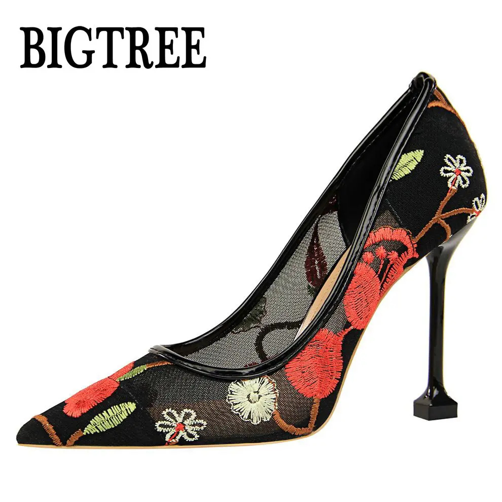 

BIGTREE Elegant High Heel Shallow Mouth Pointy Flower Embroidery Mesh Hollow Out Bud Silk Sexy Nightclub Single Shoes 17175 -1