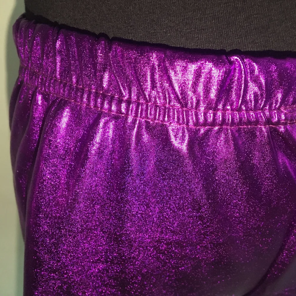 FestivalQueen, женские сексуальные шорты с металлическим отливом, Новое поступление, одноцветные блестящие, средняя талия, Рейв, попа, ПУ, для танцев, женские обтягивающие шорты