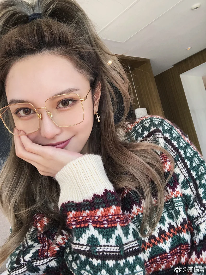 Korean Fashion Square Clear Glasses Women New Oversized Eyewear Spectacle Frames Transparent Oculos Eyeglasses Fake Glasses