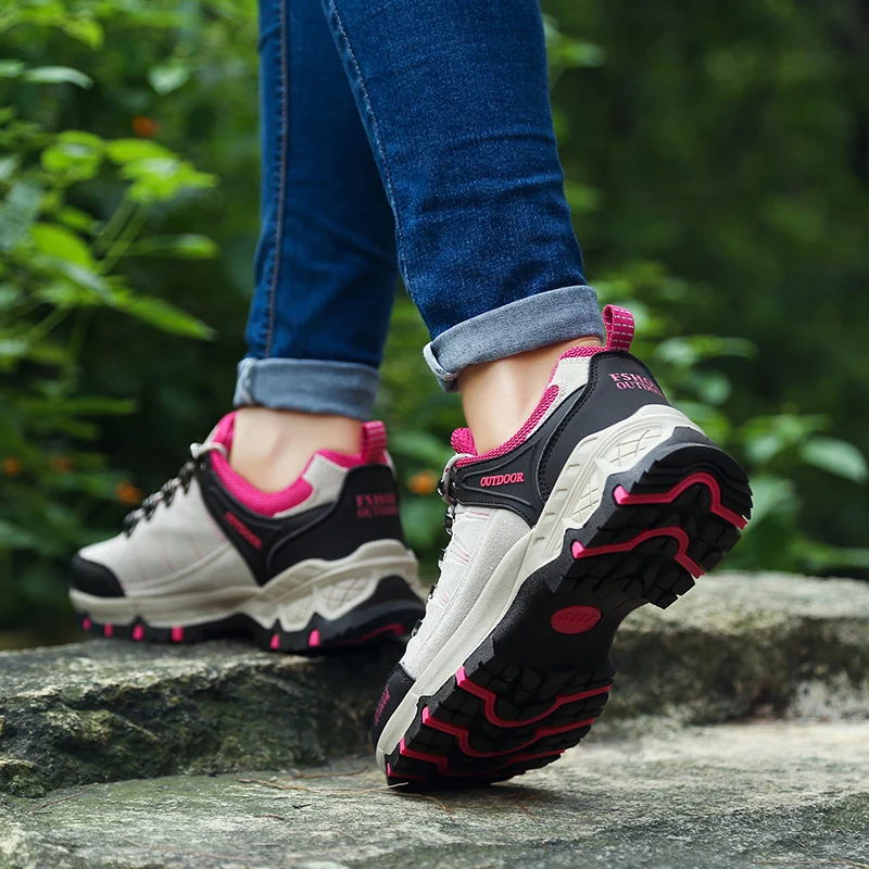 asics off road trainers