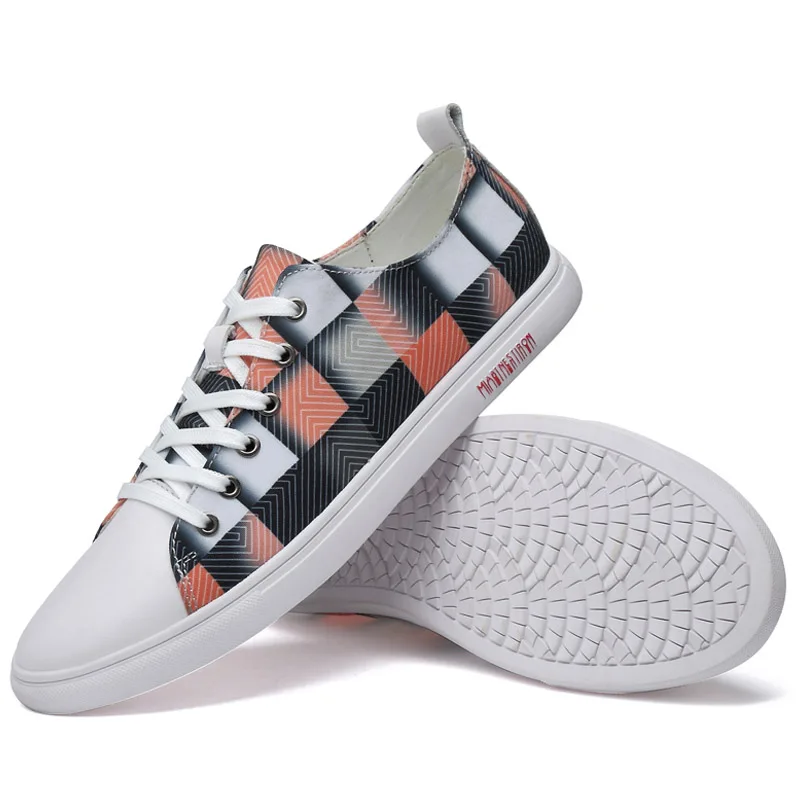 

2019 Lovers Skateboarding Shoes Man Brand Lovers Outdoor Athletic Canvas Shoes Sport Shoes For Men Walking Womens Sneakers