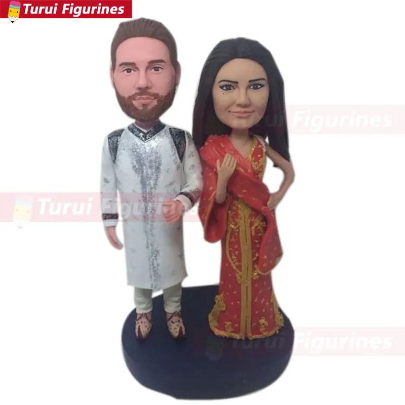 15992 28 De Réductiontenue Traditionnelle Indienne Personnalisée Gâteau De Mariage Topper Bobble Tête Argile Figurine Basée Sur Les Photos Des