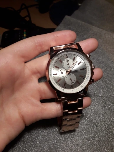 UTB8FynKwCnEXKJk43Ubq6zLppXaf