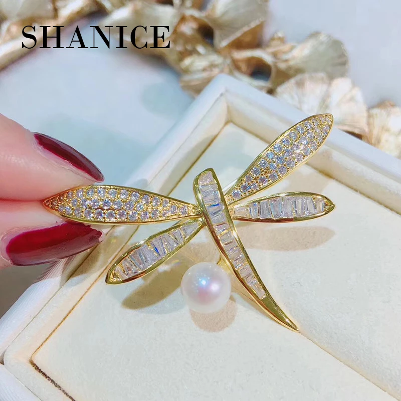 

SHANICE Trendy Gold Butterfly Full Crystal Cubic Zirconia Brooches Trendy Plant pearl brooch Big pins Hyperbole Ethnic Christmas