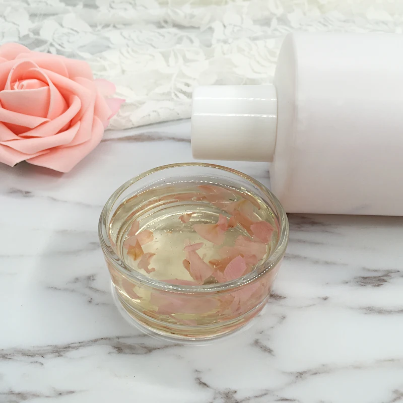 

Rose Petal water replenishing water and moistening fine pores