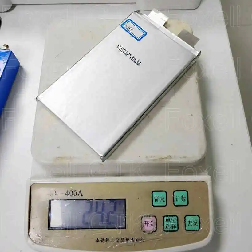 4pcslot lifepo4 3.2v 10Ah cell 3.2v 10ah lifepo not lithium lipo 50A for pack diy 12v 10ah power storage motor + free shipping (3)