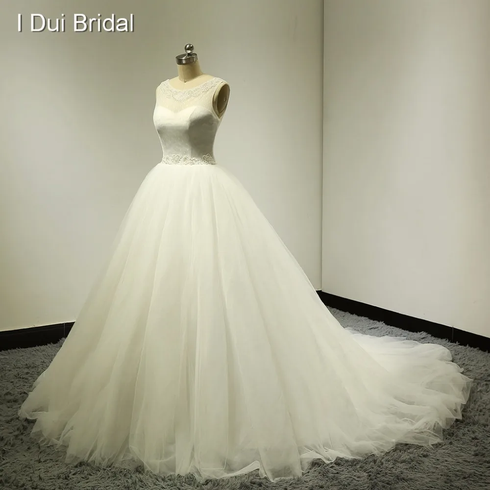Best Price Dot Tulle Pearl Beaded Wedding Dresses Sleeveless Ball Gown Real Photo Factory Custom Made