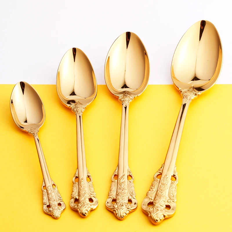 GOLD CUTLERY  (5)