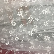 Кружевная ткань цвета слоновой кости с цветочной вышивкой для шитья, Роскошная ткань 150 см в ширину