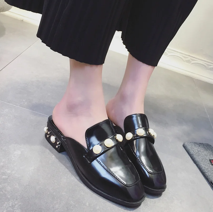 Nice Europe Stars Popular New Slip On Ladies Slide Women Slipper Fashion Great Loafers Mule Flat