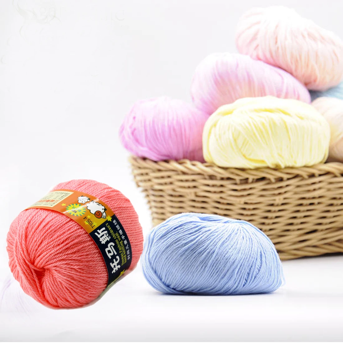 пряжа нежная пехорка сирень. пехорка детская 100 шерсть 100г 200м. пряжа alize bella batik. хлопковая нить для вязания. пряжа троицкая кроха 4065.