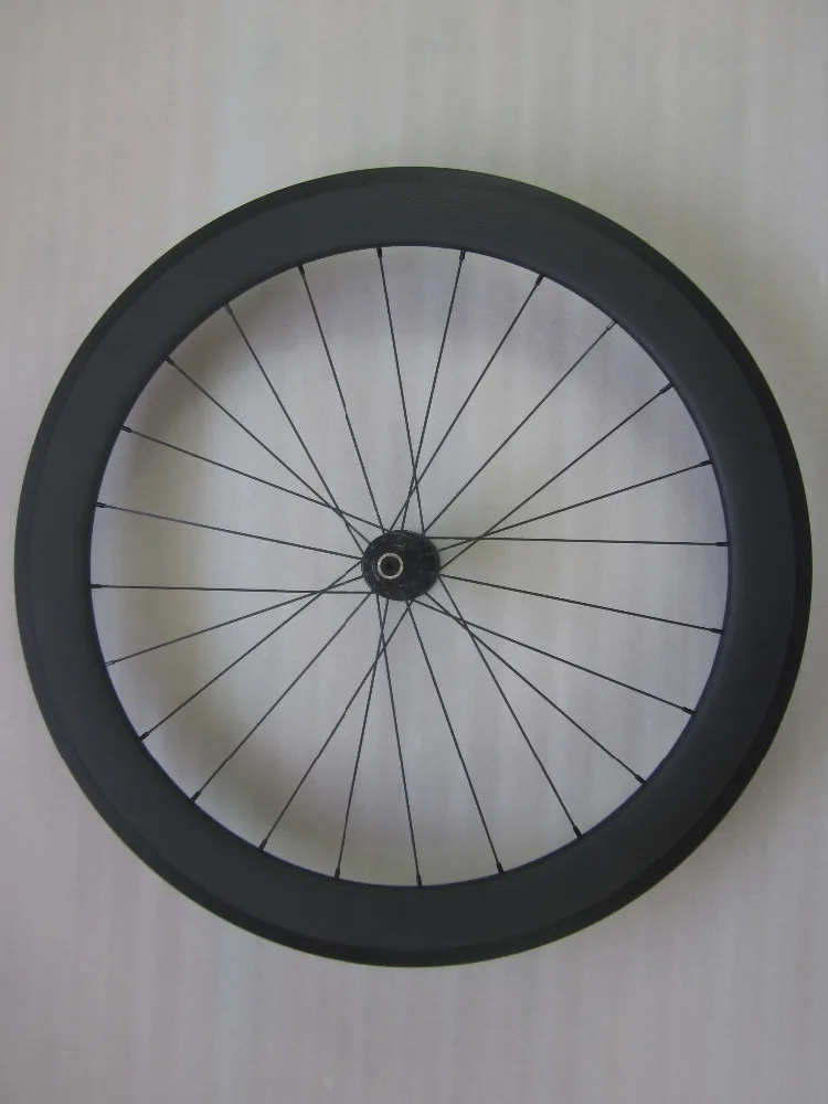 700c 60mm clincher carbon fiber rear wheel 23mm wide basalt brake track