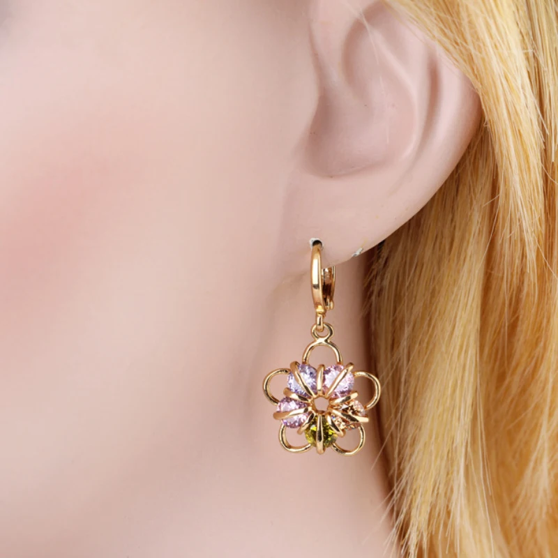 

Top Quality Gorgeous Yellow Gold Color Multicolor Cubic Zirconia CZ Flowers Hoop Earrings Fashion Womens Jewelry for Party