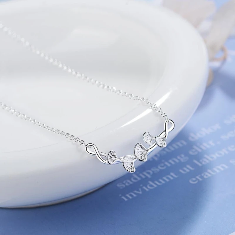 

Ginkgo Biloba Fresh Literary Flower Leaves 925 Sterling Silver Clavicle Chain Temperament Personality Female Necklace SNE356