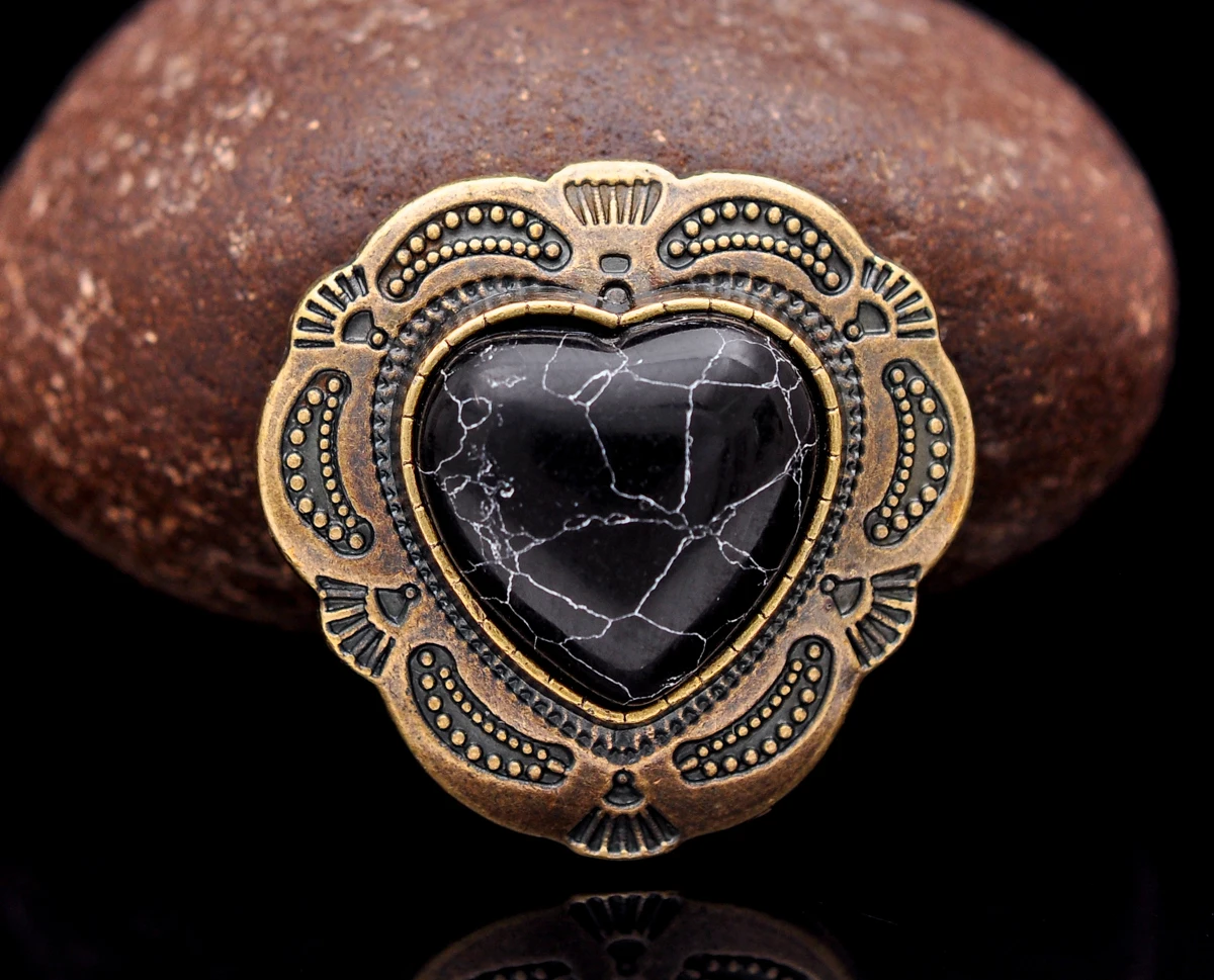 

10PC 30mm Antique Brass Native Navajo Indian Flower Heart Black Stone Leather Concho For Leathercraft Wallet Bag Decor Screwback