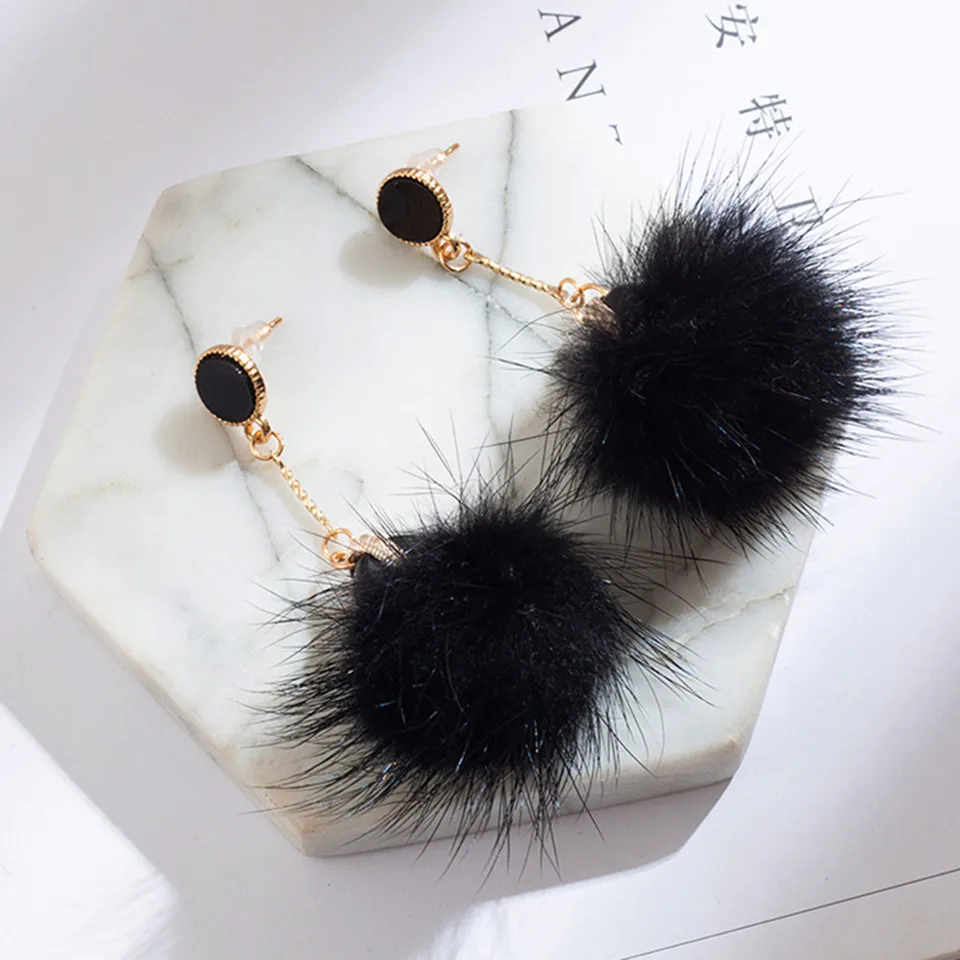 Fur ball Dangle Earring for women Fashion Real Mink Fur Ball Long