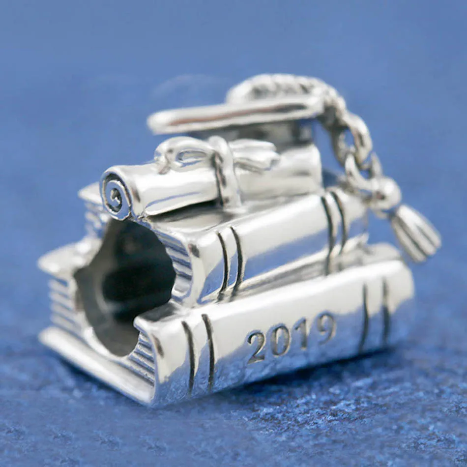 

New 925 Sterling Silver Bead Charm Graduation Cap Book & Scroll With Word 2019 Beads Fit Pandora Bracelet Bangle Diy Jewelry